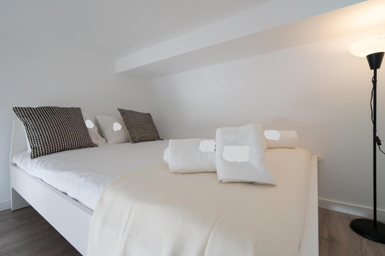 Tia Anica House II - Apartment With Terrace In Central Fuseta Beach Village ภายนอก รูปภาพ